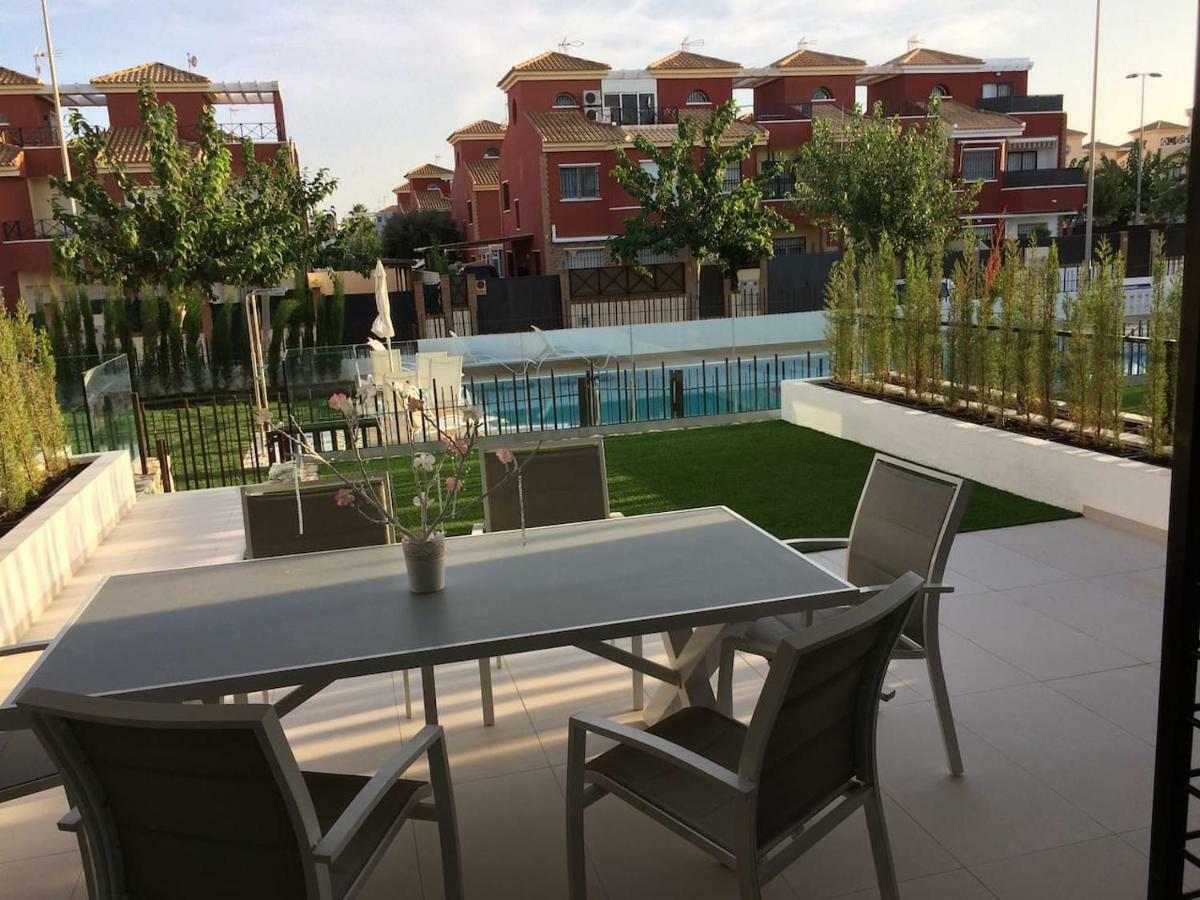 Exclusive New Apartment On The Beach Pilar de la Horadada Eksteriør bilde